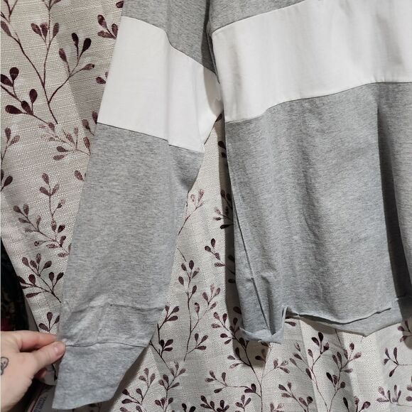 NWT WILD FABLE SIZE S LONG SLEEVE POLO - Picture 4 of 5